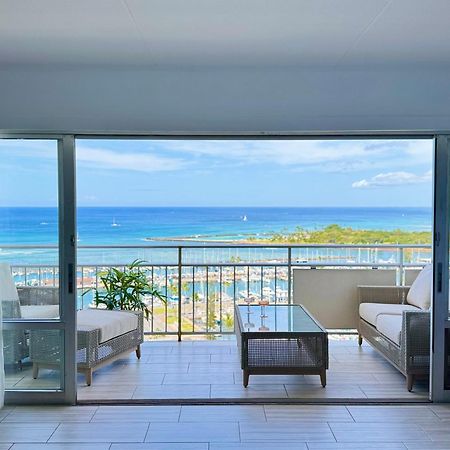 Panoramic Oceanview Resort - Full Kitchen In Each Room, 2 Swimming Pools, Onsite Restaurants, Fireworks Every Friday Honolulu Esterno foto
