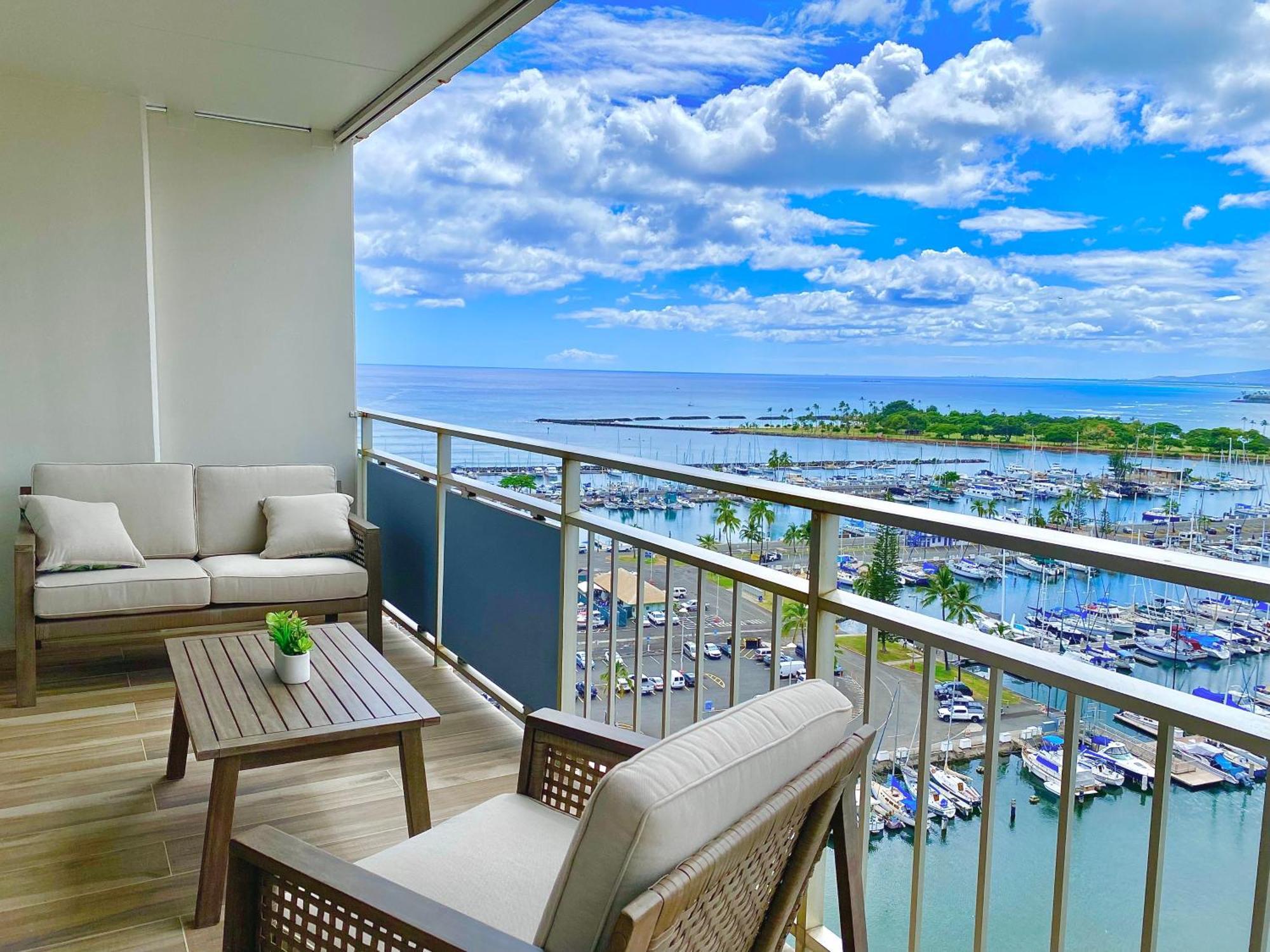 Panoramic Oceanview Resort - Full Kitchen In Each Room, 2 Swimming Pools, Onsite Restaurants, Fireworks Every Friday Honolulu Esterno foto