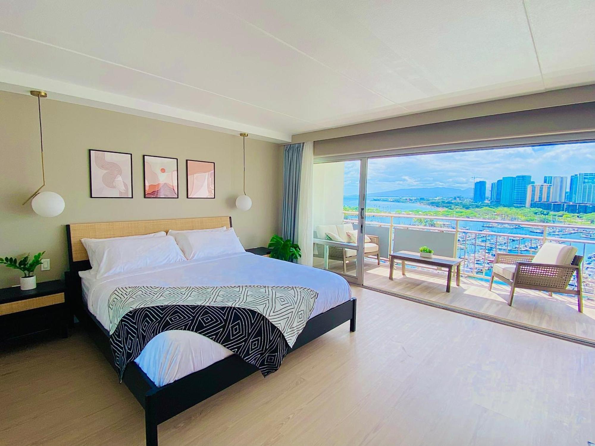 Panoramic Oceanview Resort - Full Kitchen In Each Room, 2 Swimming Pools, Onsite Restaurants, Fireworks Every Friday Honolulu Esterno foto